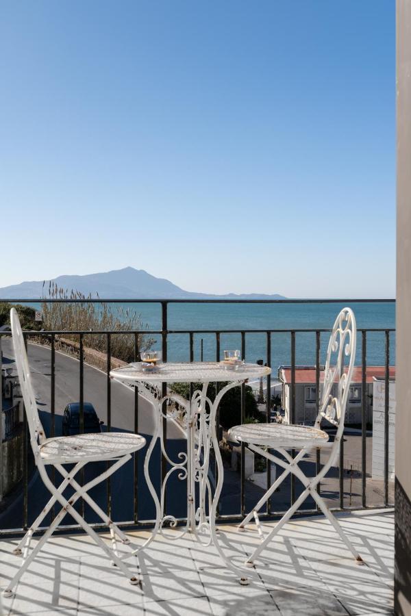 Naro Suites And Rooms Bacoli Exterior foto