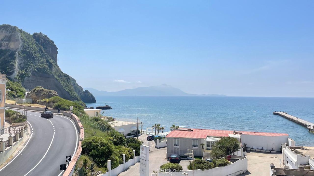Naro Suites And Rooms Bacoli Exterior foto