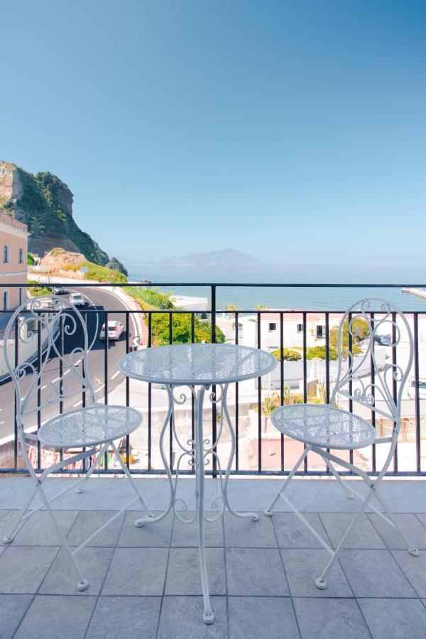 Naro Suites And Rooms Bacoli Exterior foto