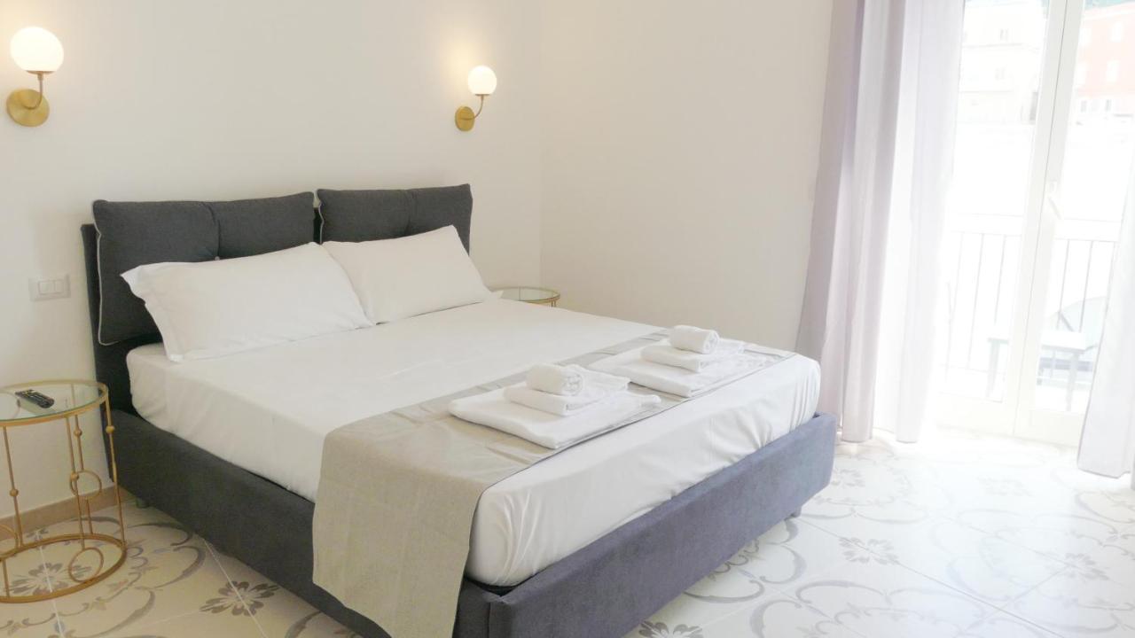 Naro Suites And Rooms Bacoli Exterior foto