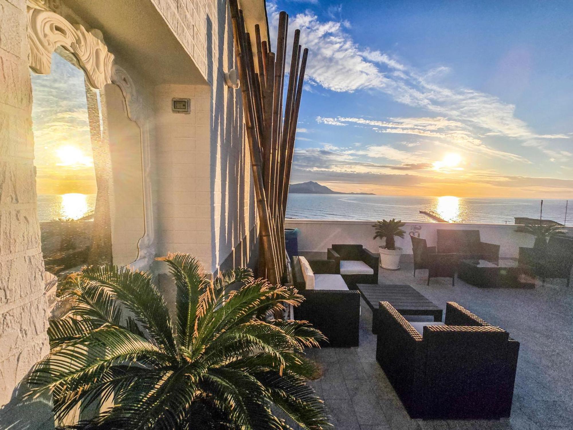 Naro Suites And Rooms Bacoli Exterior foto