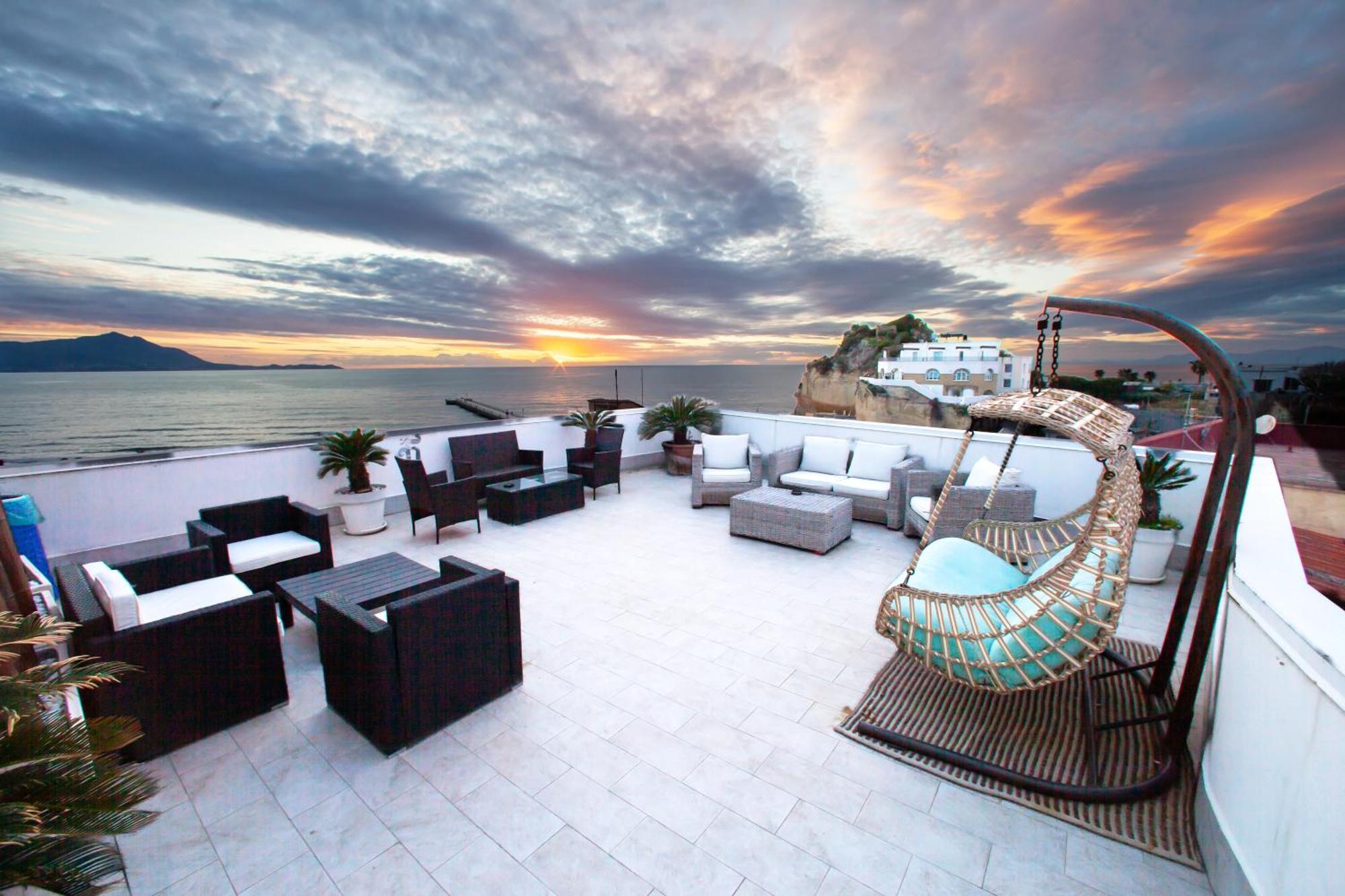 Naro Suites And Rooms Bacoli Exterior foto